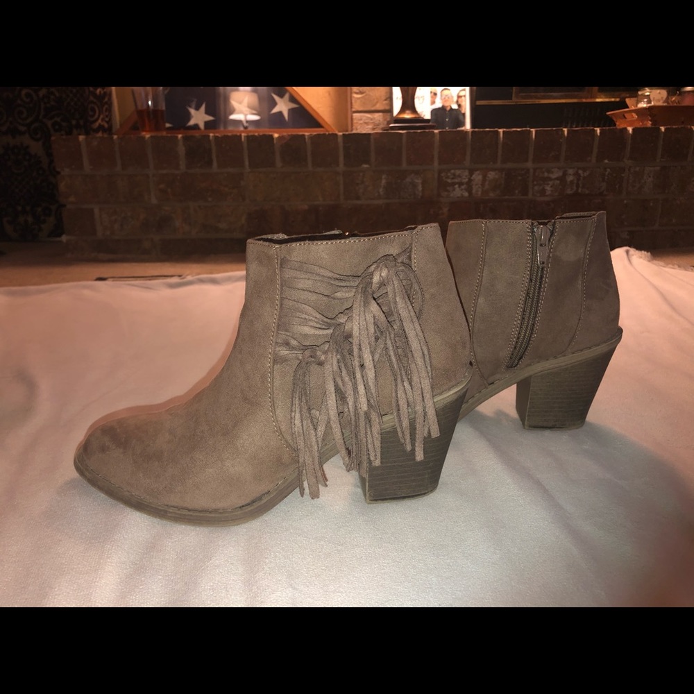 Tan fringed booties